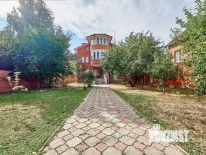 Дом 600м², 3-этажный, посуточно,