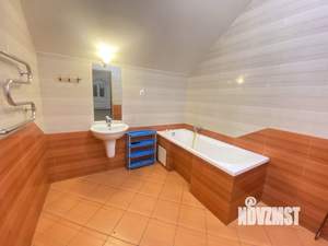 Дом 250м², 2-этажный, на длительный срок,