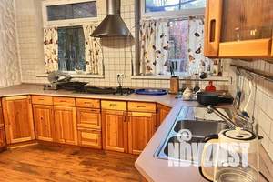 Дом 300м², 2-этажный, посуточно,