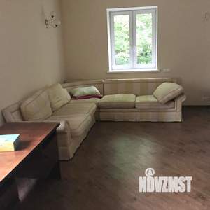 Дом 250м², 2-этажный, на длительный срок,