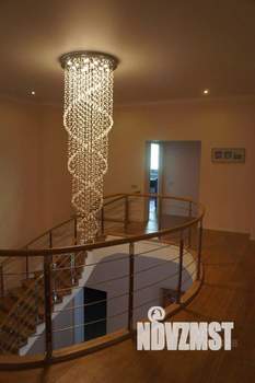 Дом 700м², 3-этажный, посуточно,