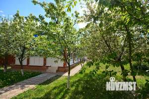 Дом 600м², 3-этажный, посуточно,