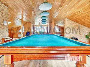 Дом 600м², 3-этажный, посуточно,