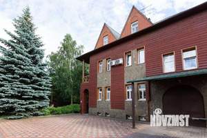 Дом 650м², 4-этажный, посуточно,