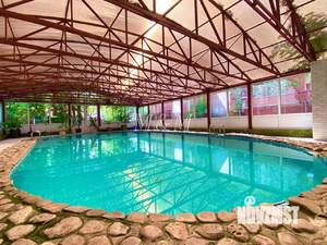 Дом 600м², 3-этажный, посуточно,