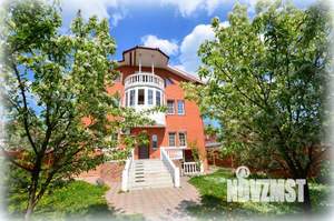 Дом 834м², 3-этажный, посуточно,