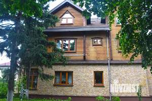 Дом 460м², 3-этажный, посуточно,