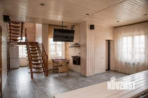 Дом 320м², 2-этажный, посуточно,