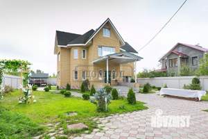 Дом 480м², 3-этажный, посуточно,