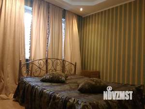 Дом 1000м², 3-этажный, посуточно,