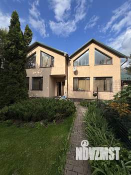 Дом 160м², 2-этажный, на длительный срок,