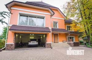 Дом 540м², 3-этажный, посуточно,