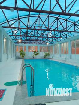 Дом 1000м², 3-этажный, посуточно,