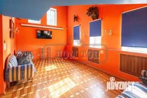 Дом 600м², 4-этажный, посуточно,