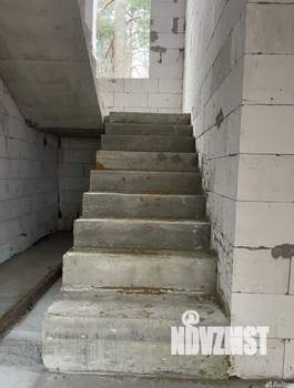 Коттедж 180м², 2-этажный, участок 6 сот.