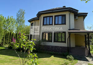 Дом 315м², 3-этажный, участок 8 сот.