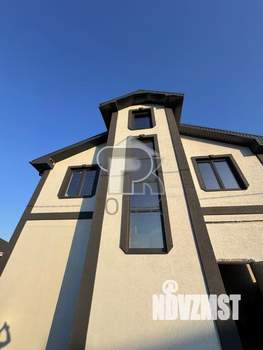 Дом 270м², 2-этажный, участок 6 сот.