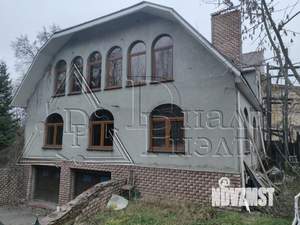 Дом 576м², 2-этажный, участок 13 сот.