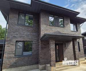 Дом 200м², 2-этажный, участок 10 сот.