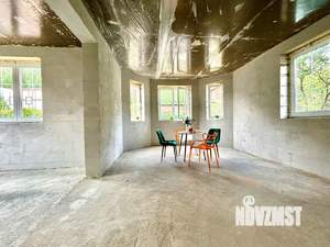 Дом 168м², 2-этажный, участок 6 сот.