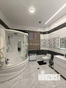 Дом 180м², 2-этажный, участок 5 сот.