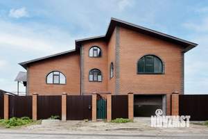 Коттедж 280м², 3-этажный, участок 4 сот.