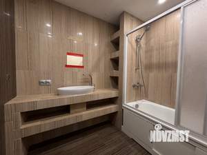 Таунхаус 173м², 3-этажный, участок 6 сот.