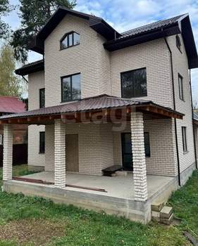 Дом 381м², 3-этажный, участок 5 сот.