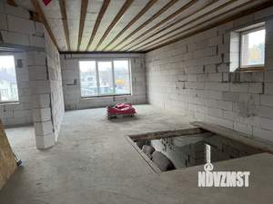 Дом 240м², 2-этажный, участок 9 сот.