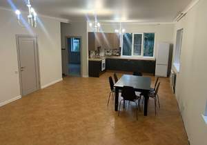 Дом 180м², 2-этажный, участок 3 сот.