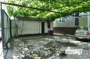 Дом 280м², 3-этажный, участок 8 сот.