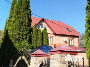 Дом 340м², 3-этажный, участок 14 сот.