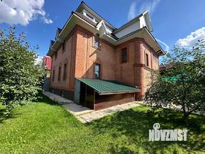 Дом 459м², 3-этажный, участок 12 сот.