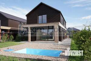 Дом 200м², 2-этажный, участок 10 сот.