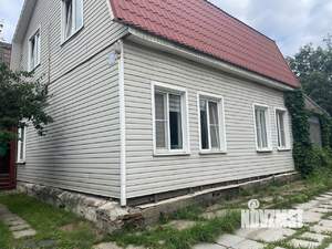 Дом 129м², 2-этажный, участок 9 сот.