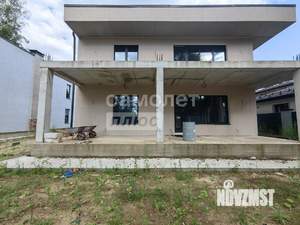 Дом 351м², 2-этажный, участок 6 сот.