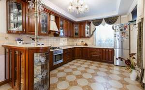 Дом 277м², 4-этажный, участок 9 сот.