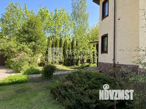 Дом 315м², 3-этажный, участок 8 сот.