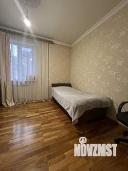 Дом 350м², 3-этажный, участок 10 сот.