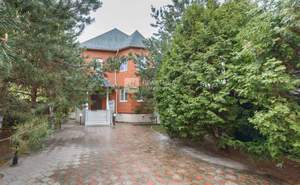 Дом 277м², 4-этажный, участок 9 сот.