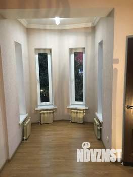 Дом 132м², 2-этажный, участок 4 сот.