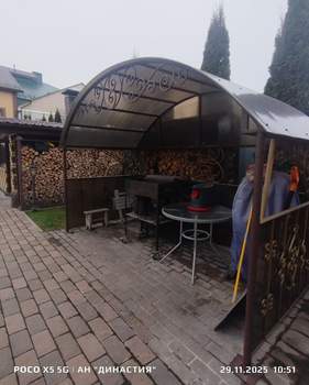 Дом 307м², 3-этажный, участок 5 сот.