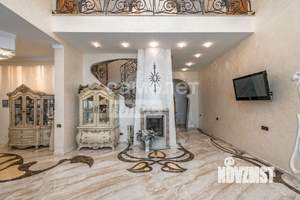 Коттедж 630м², 3-этажный, участок 10 сот.