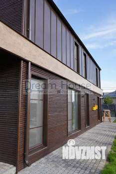 Дом 200м², 2-этажный, участок 10 сот.