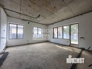 Дом 351м², 2-этажный, участок 6 сот.