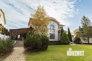 Дом 630м², 3-этажный, участок 10 сот.