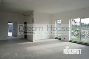 Дом 200м², 2-этажный, участок 10 сот.