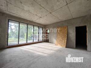 Коттедж 240м², 2-этажный, участок 5 сот.