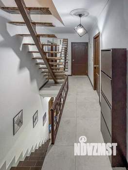 Дом 166м², 3-этажный, участок 2 сот.