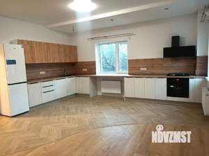 Дом 394м², 2-этажный, участок 8 сот.